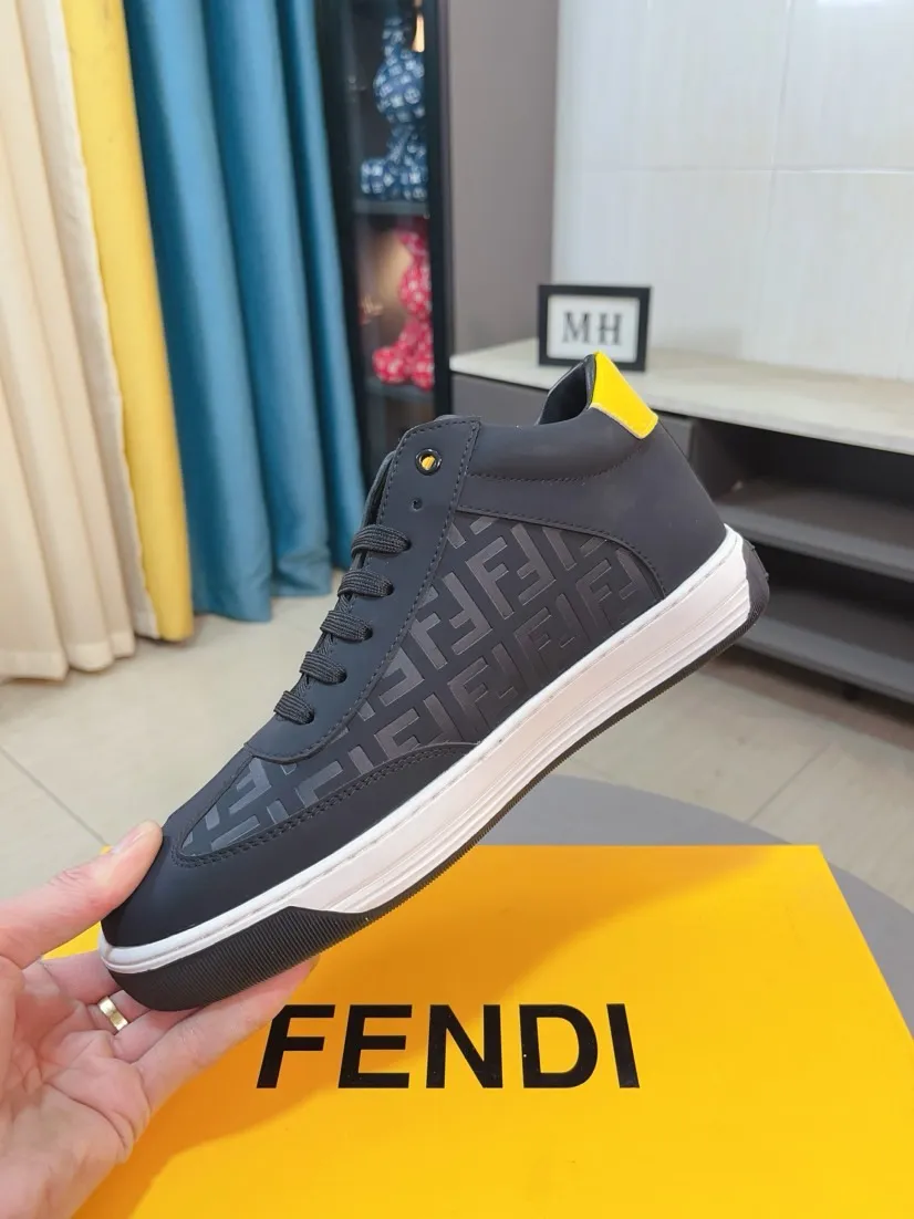 Ex-factory price 420🌹🌹【fendi Fendi】: 🔝High-end brand of men's shoes: high-top series: official website 1:1 latest masterpiece: the upper is made of brand fabric with imported cowhide technology, ➕🐑made in sheepskin👍, making walking more convenient and comfortable, a stunning work, compared with the official quality, the beautiful 1:1 replica [color]! Create a fashionable personality to set off your uniqueness! A must-have for trendy men! 🔥Size: 38-44.
